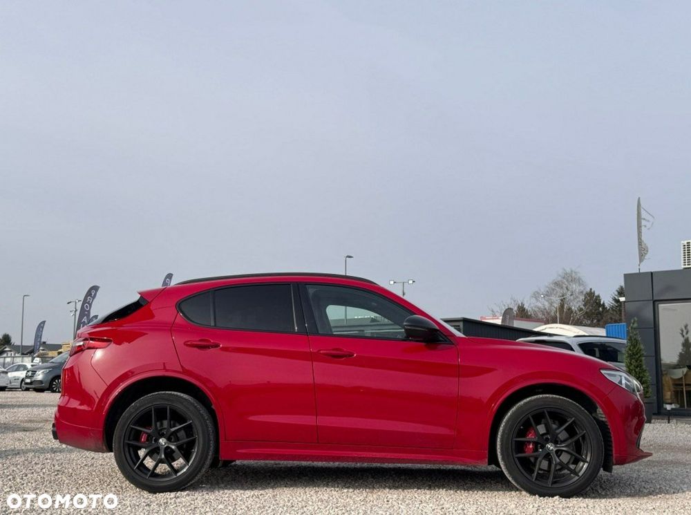 Alfa Romeo Stelvio - 3