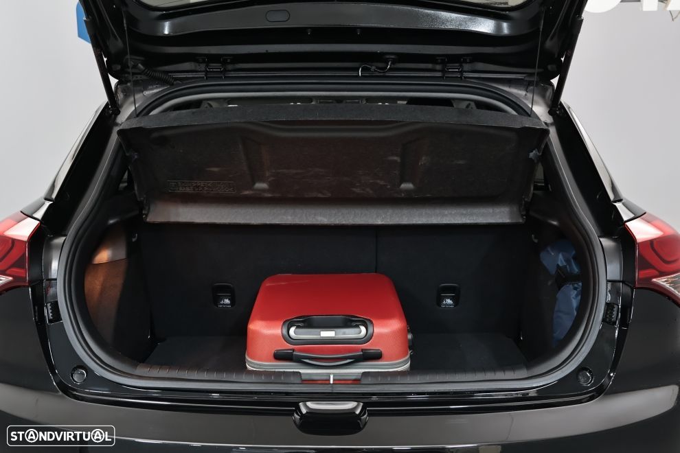 Hyundai i20 1.1 CRDi Access+Bluetooth - 27