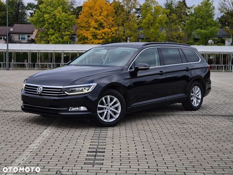 Volkswagen Passat Variant 1.6 TDI SCR DSG Comfortline - 1