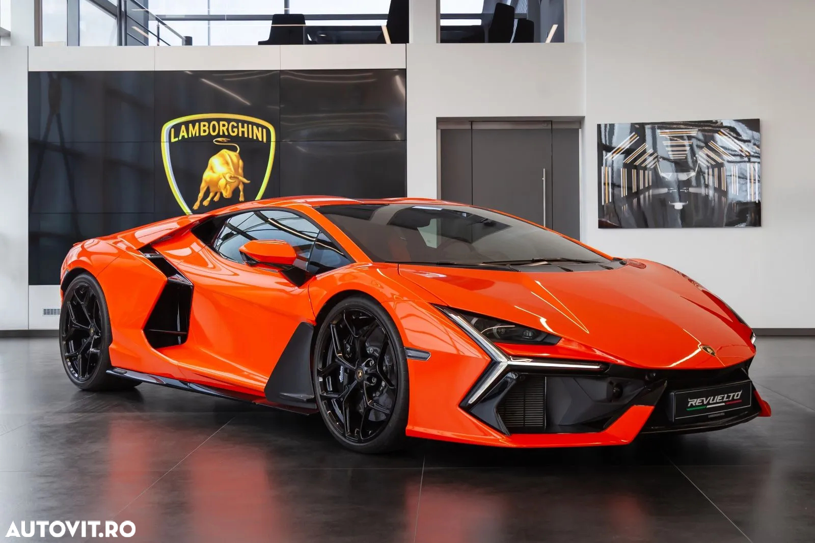 Lamborghini Revuelto - 2