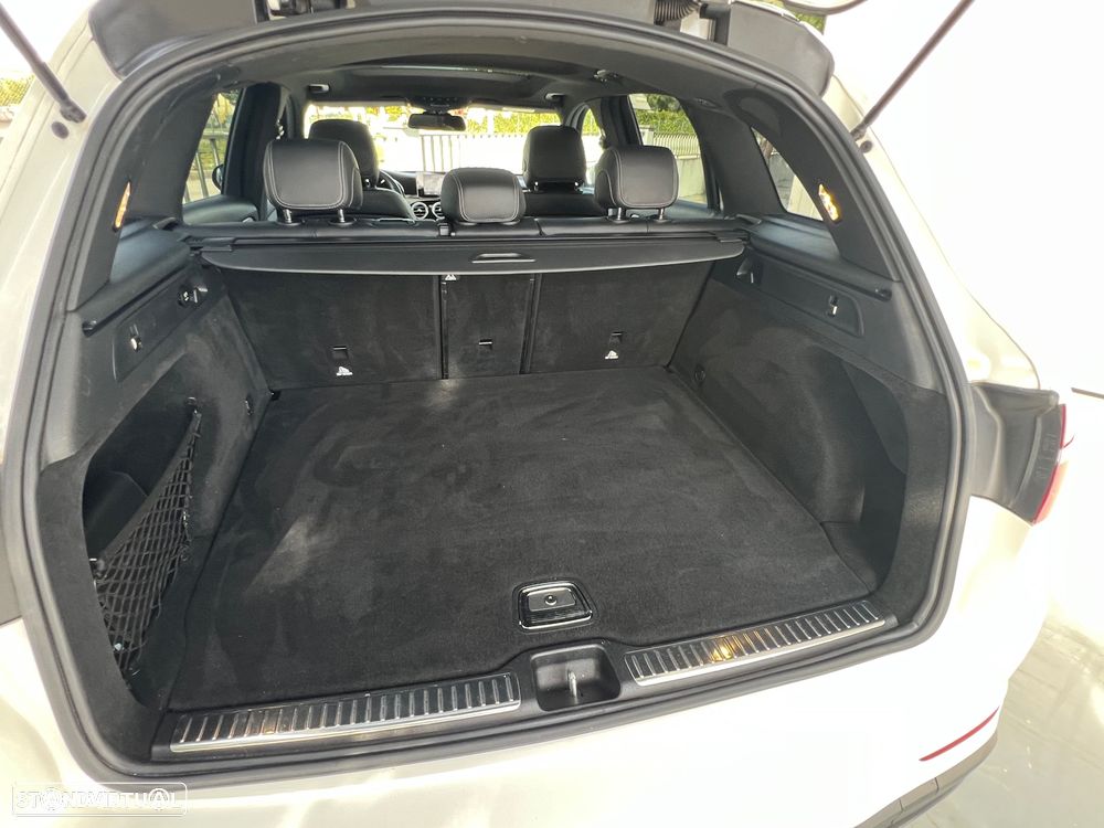 Mercedes-Benz GLC 220 d 4Matic 9G-TRONIC AMG Line - 20