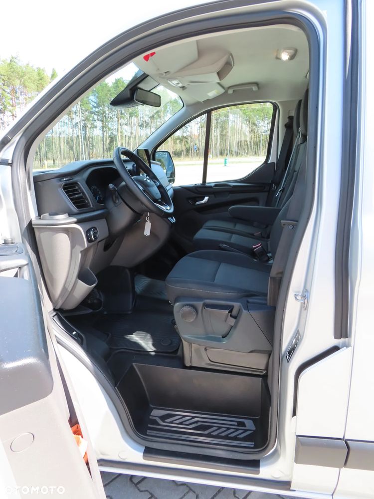 Ford Transit CUSTOM 2.0 TDCi 130 Km L2 Limited Edition W Najbogatszej Wersji Wyposażenia TREND L2H1 LONG Blaszak Furgon 9-Cio Osobowy Stan Jak NOWY POLECAM - 31