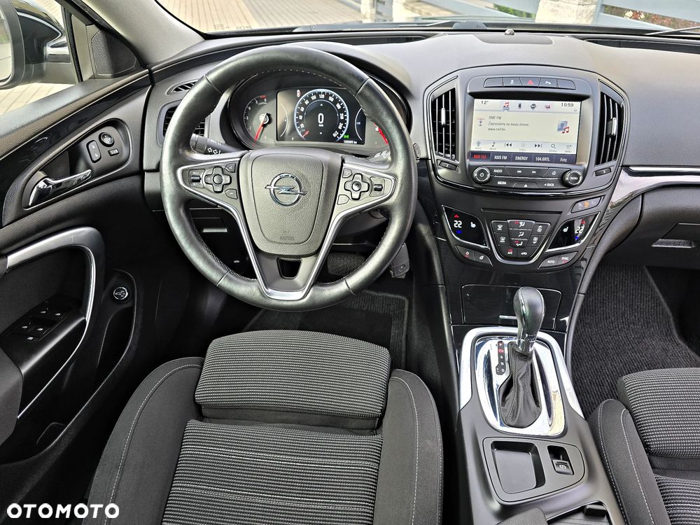 Opel Insignia 2.0 CDTI automatik Business Edition - 28
