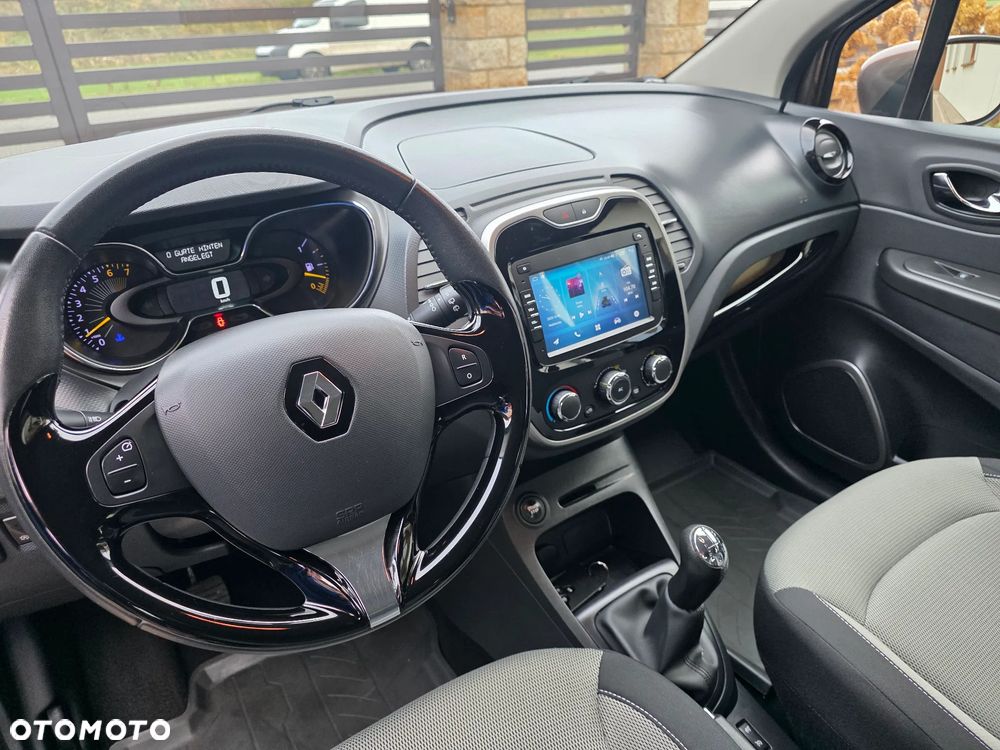 Renault Captur - 25