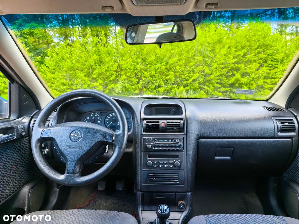 Opel Astra 1.8 Comfort - 5