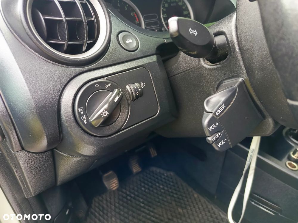 Ford Fiesta 1.4 Connection - 29