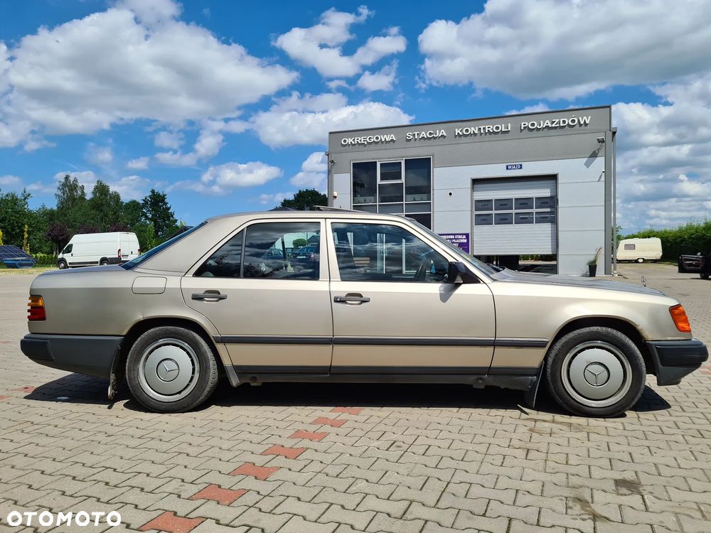 Mercedes-Benz W124 (1984-1993) - 4
