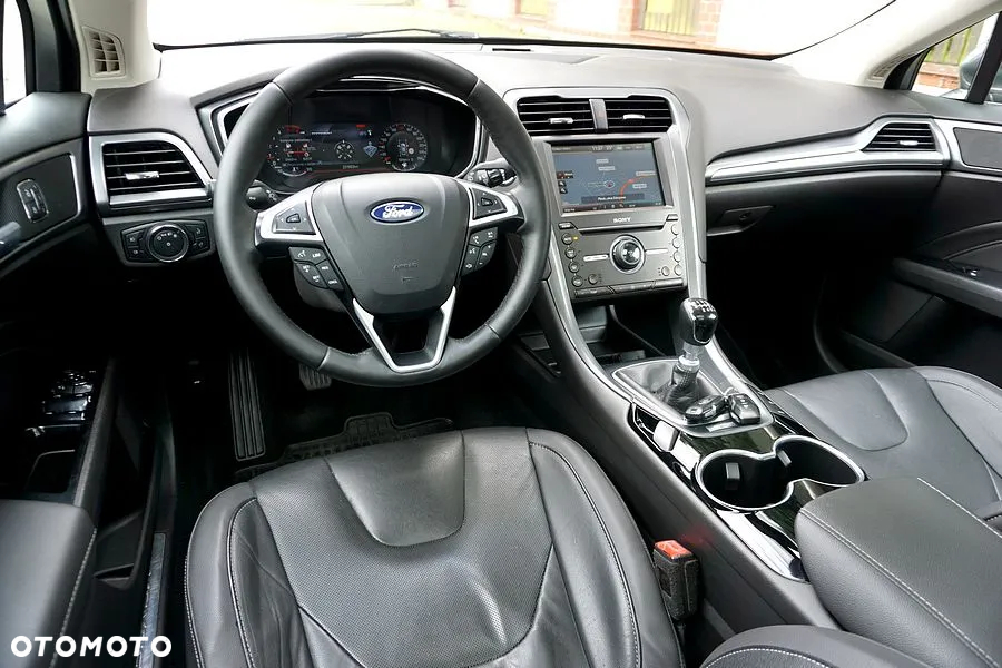 Ford Mondeo Turnier 2.0 TDCi Start-Stopp Titanium - 25