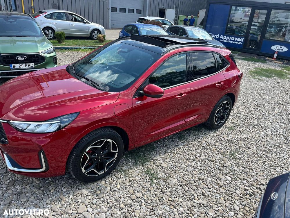 Ford Kuga - 1