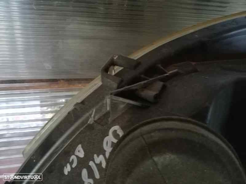 FAROL ESQUERDO TOYOTA COROLLA 2003 - 4