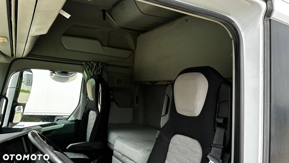 Ford F MAX 500 - 21