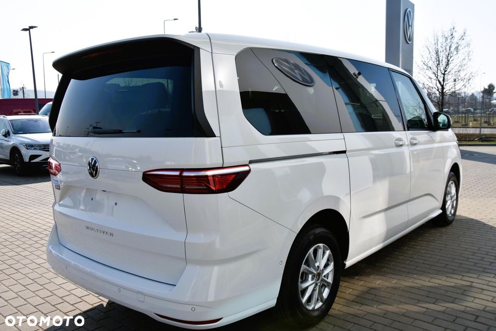 Volkswagen Multivan - 8