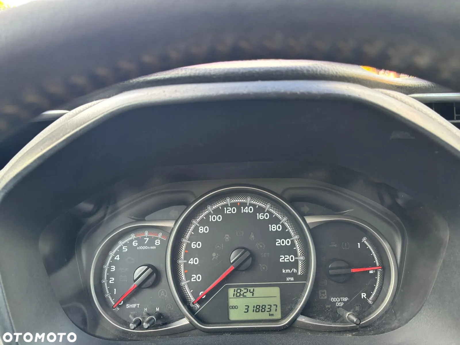 Toyota Yaris 1.0 Active - 14