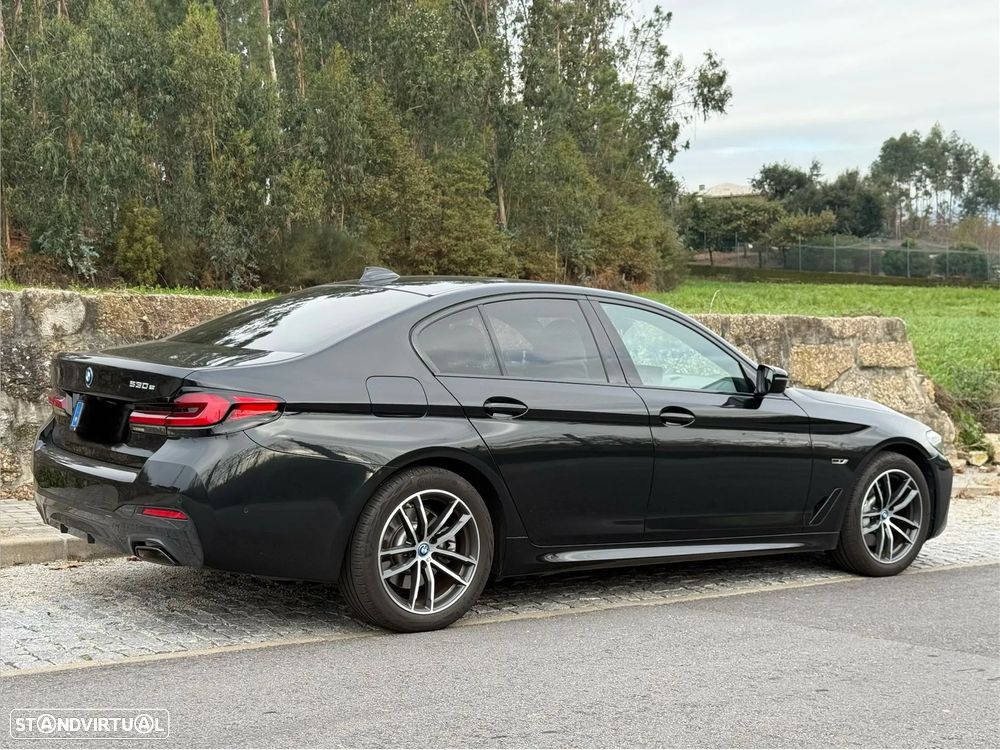 BMW 530 e Pack M - 2