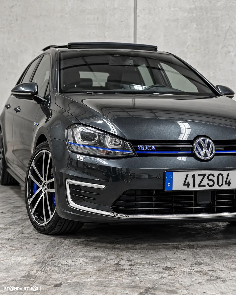 VW Golf - 8