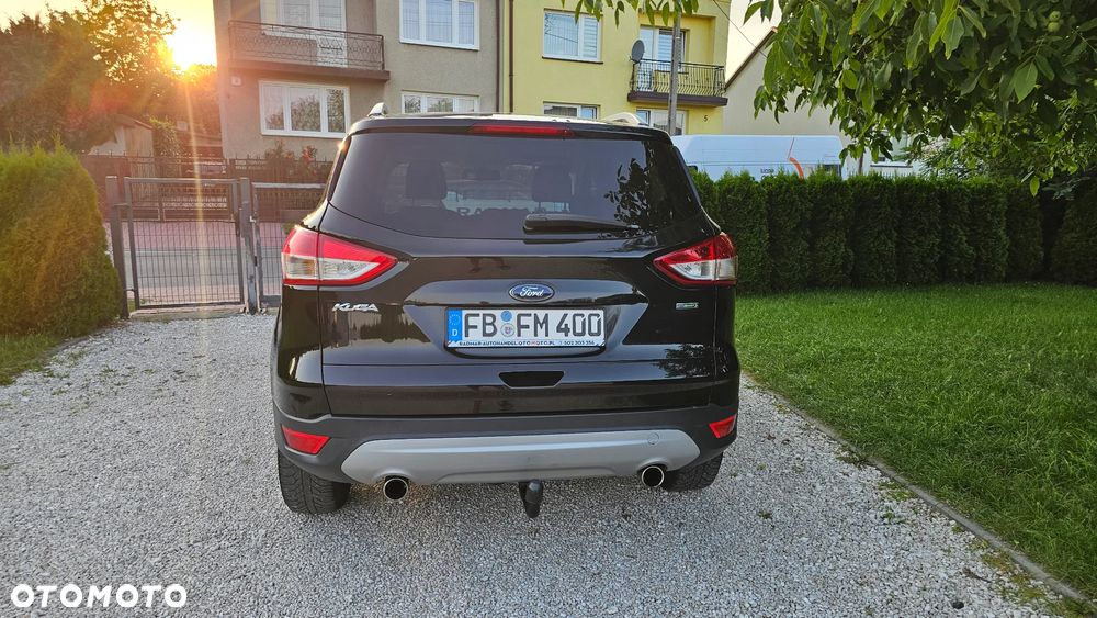 Ford Kuga 1.6 EcoBoost 2x4 Trend - 23