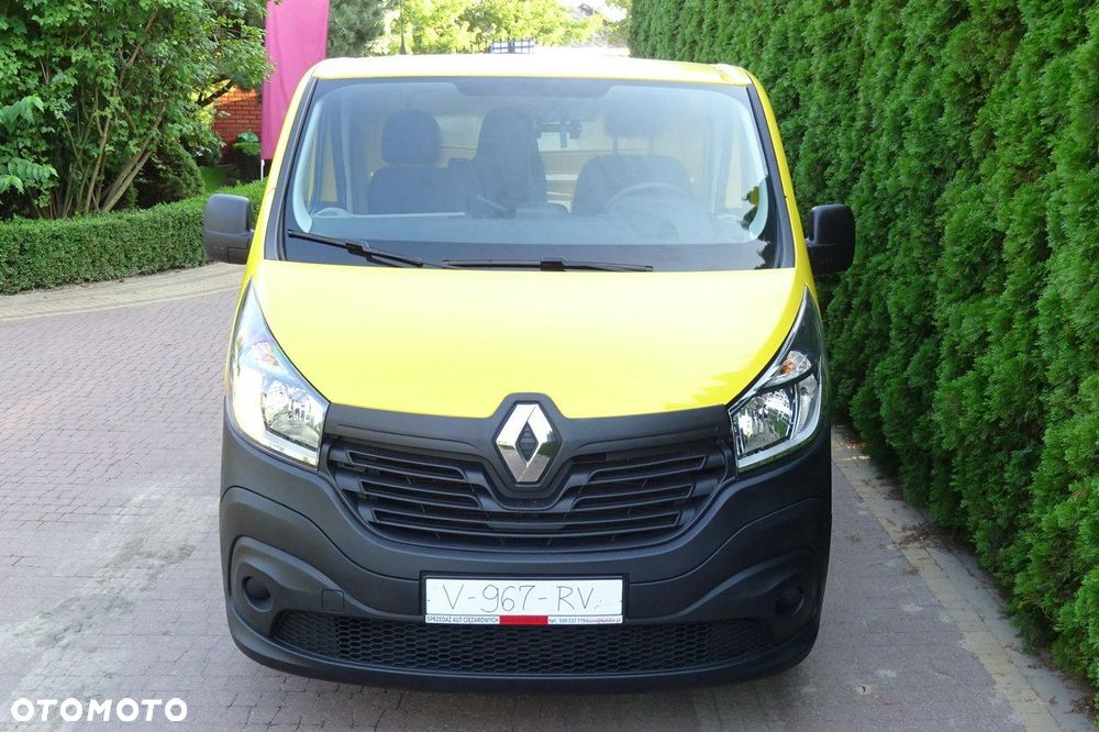 Renault Trafic - 2