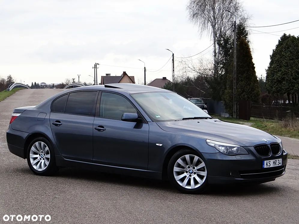 BMW Seria 5 525d Edition Lifestyle - 8