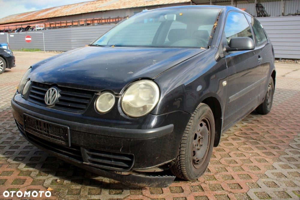 VW Polo 9N 2002 1.2i AZQ Hatchback 3-drzwi (MASKA, ZDERZAK, LAMPA, BŁOTNIK, DRZWI, SZYBA, FOTEL) - 3