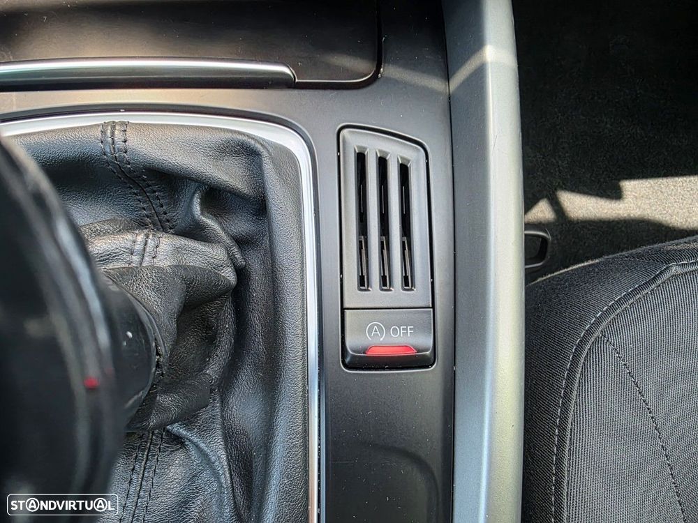 Audi Q5 2.0 TDI Advance - 18