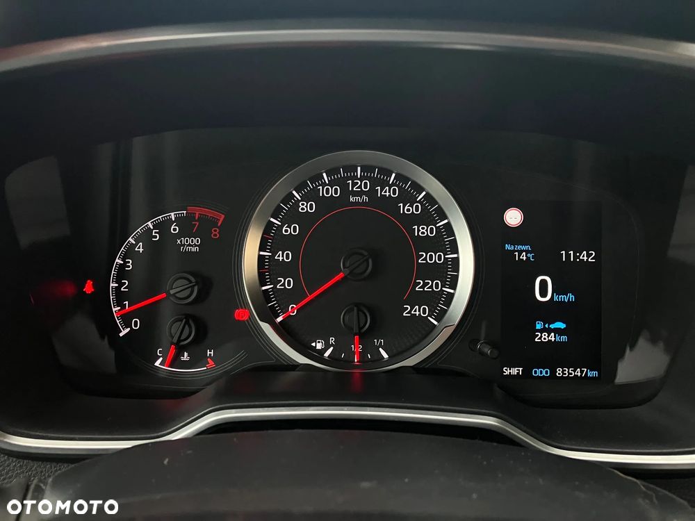 Toyota Corolla 1.6 Comfort - 21