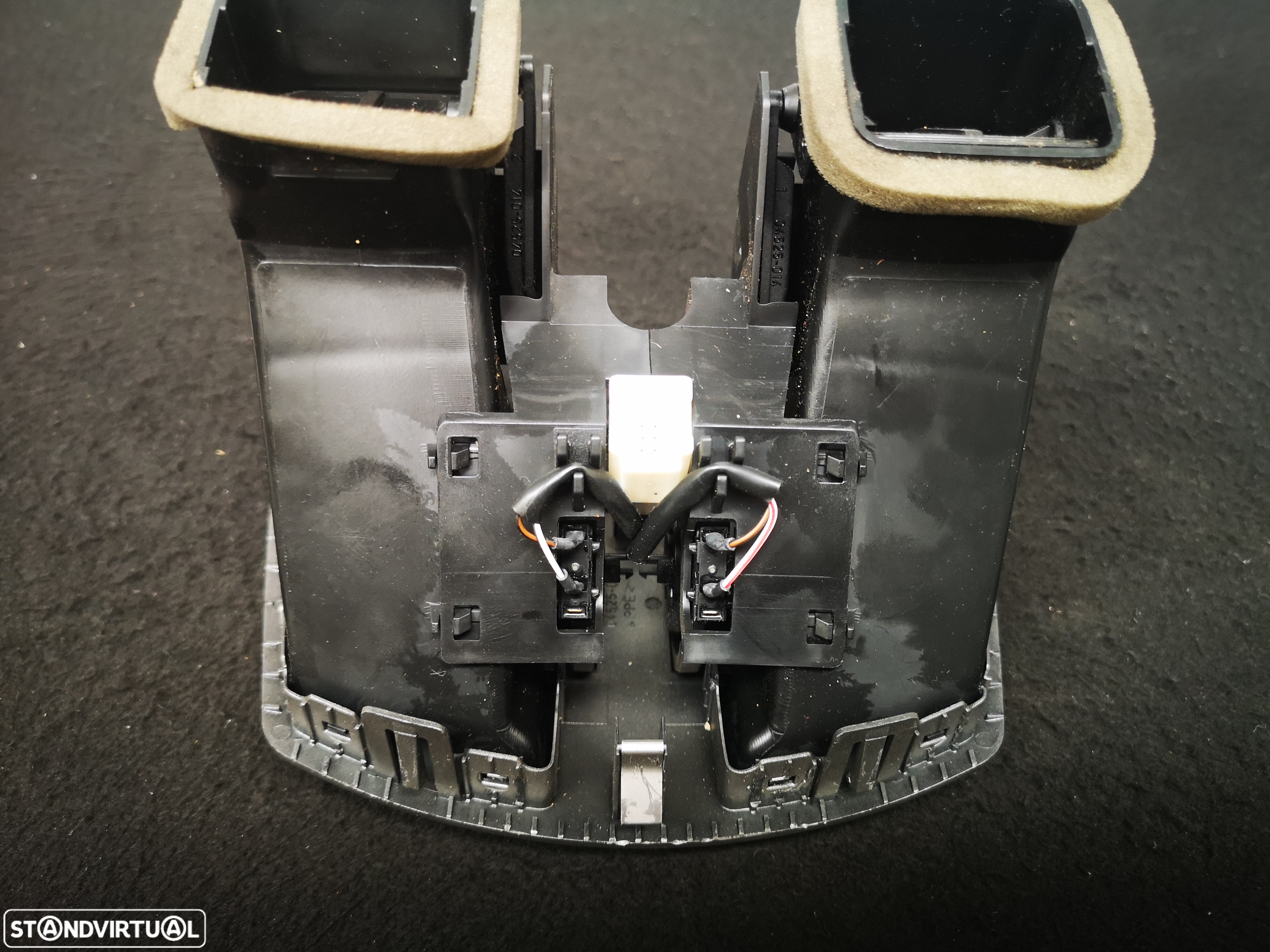 Grelha de sofagem  traseira Originais  bmw ser 7 E65 E66 2002+ (2x no estoque) - 5