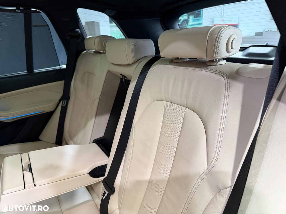 BMW X5 xDrive45e - 23