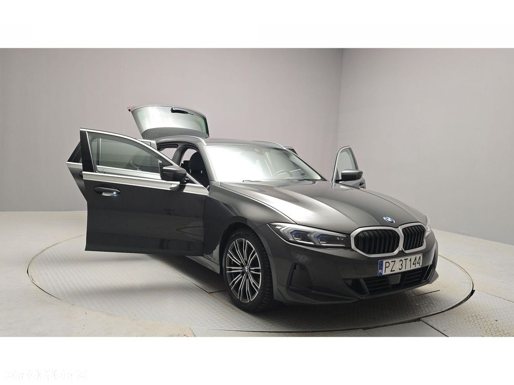 BMW Seria 3 - 12
