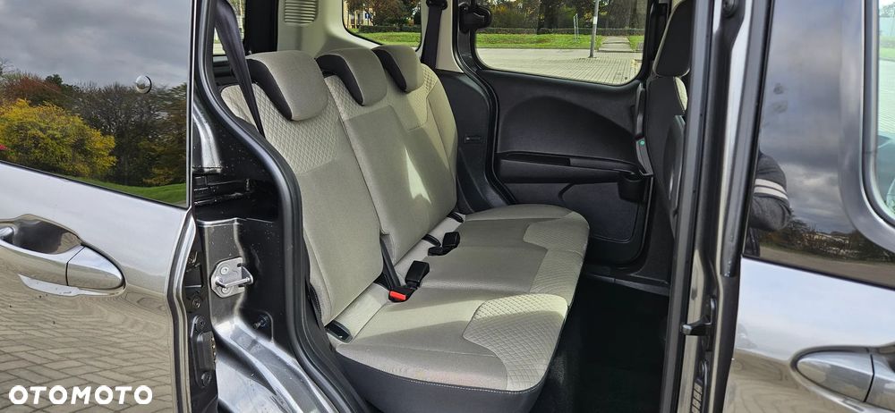 Ford Tourneo Courier 1.5 TDCi Titanium - 7