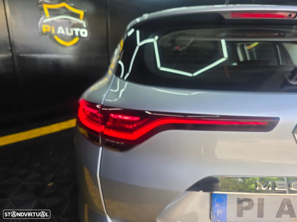 Renault Mégane Sport Tourer BLUE dCi 115 EDC EQUILIBRE - 35