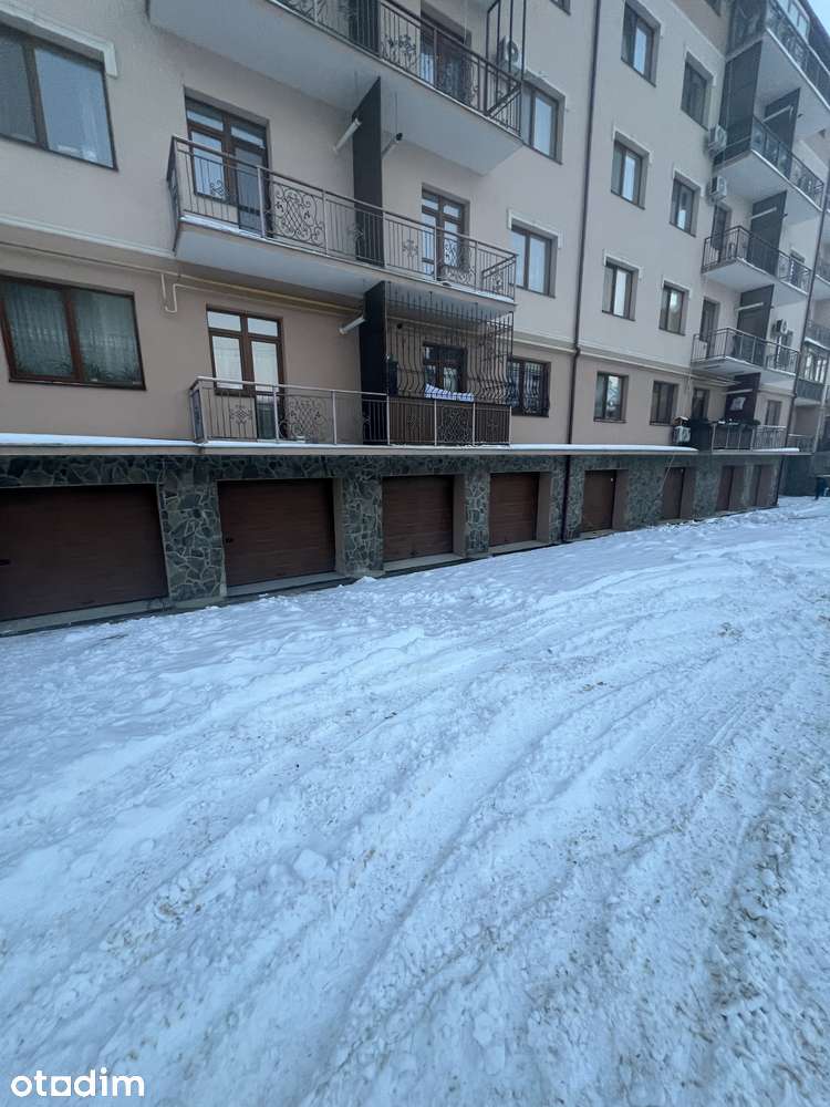 Цегляний гараж біля ТЦ, сухий, площа 20 м², продаж від власника - Повне зображення: 3/8