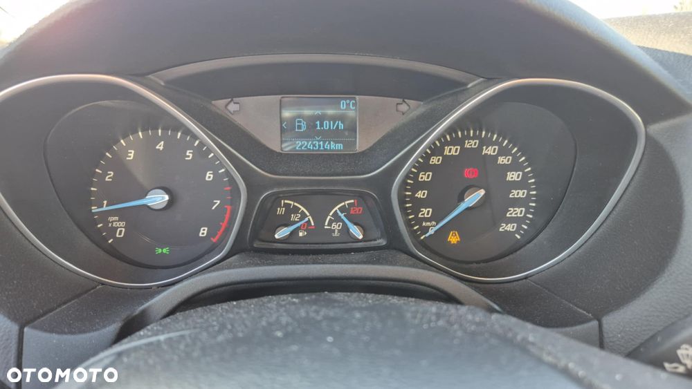 Ford Focus 1.6 Ambiente Start - 8