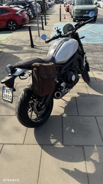 Yamaha XSR - 3