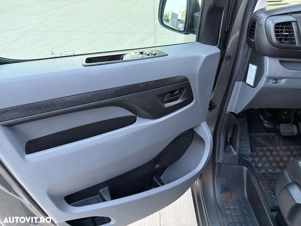 Toyota Proace Verso 2.0 D-4D 177CP 6+1 6A/T VIP - 15