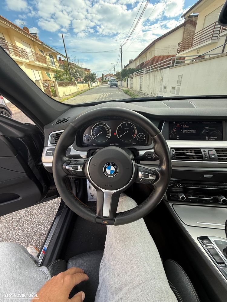 BMW 520 Gran Turismo d Pack M - 11