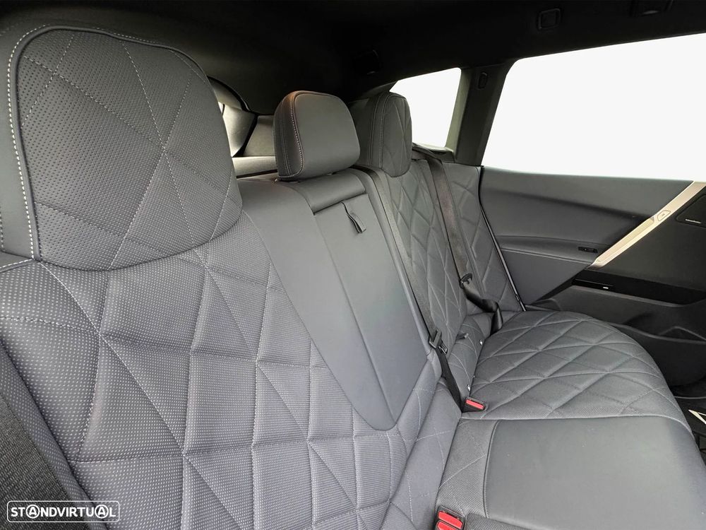 BMW iX xDrive50 - 11