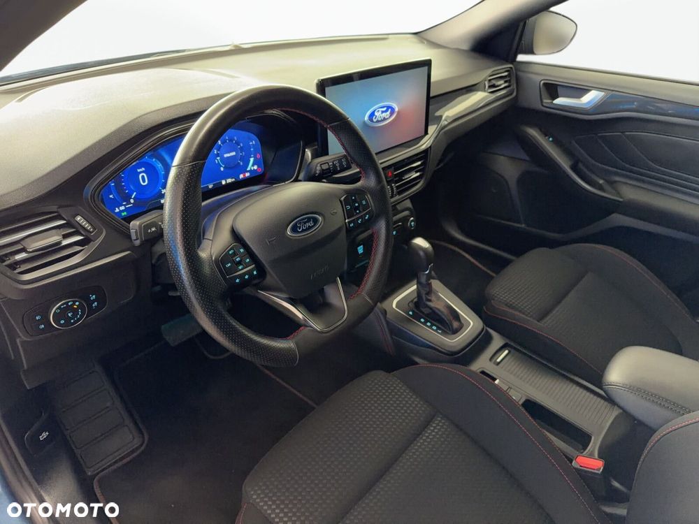Ford Focus - 31