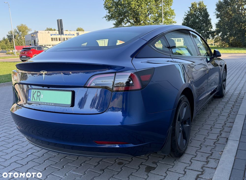 Tesla Model 3 RWD - 4