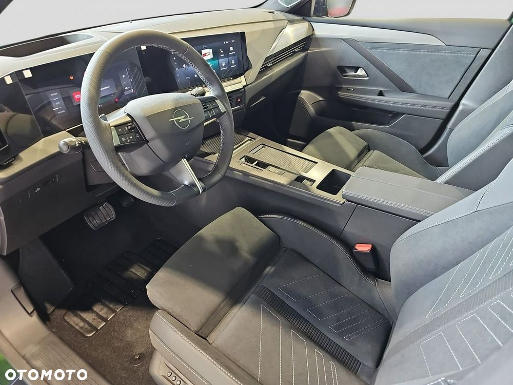 Opel Astra - 11