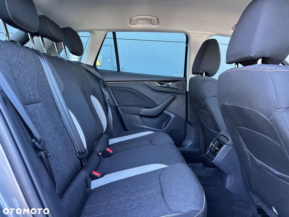 Skoda Kamiq 1.0 TSI Style DSG - 9