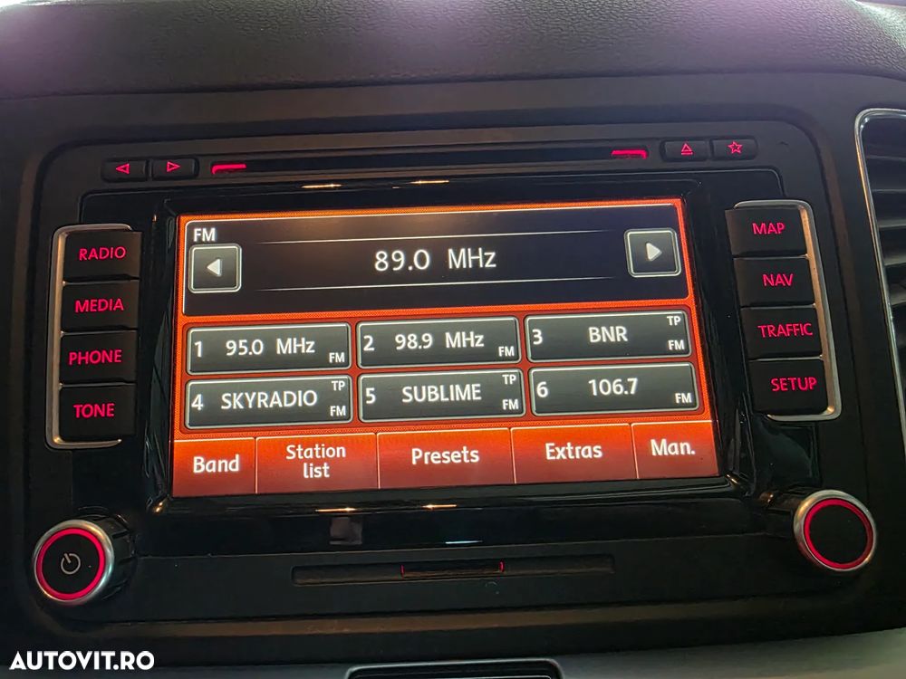 Volkswagen Sharan 2.0 TDI DSG BlueMotion Technology Match - 9