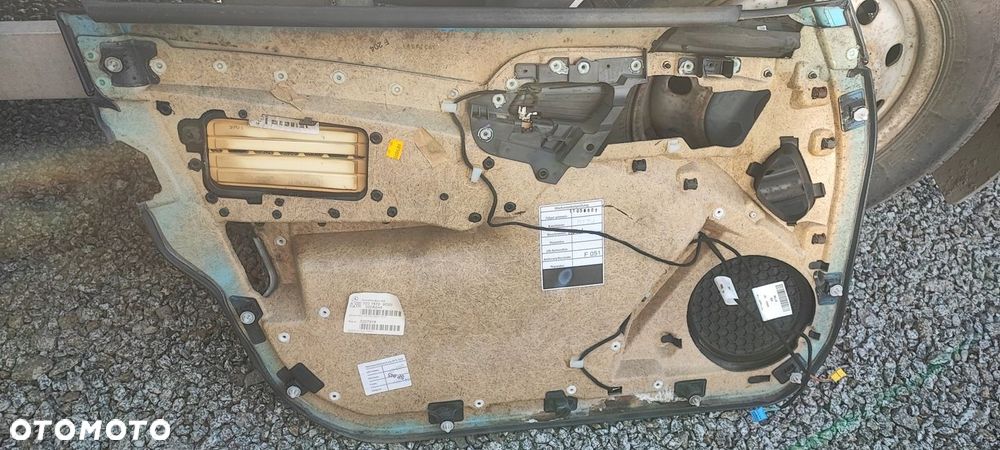 TAPICERKA BOCZKI CZARNA SKÓRA MERCEDES W220 LONG - 4