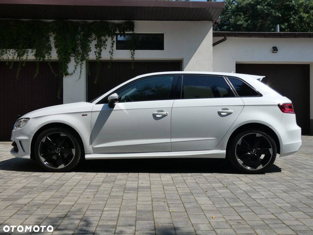 Audi A3 Sportback 1.6 TDI (clean diesel) S line Sportpaket - 38