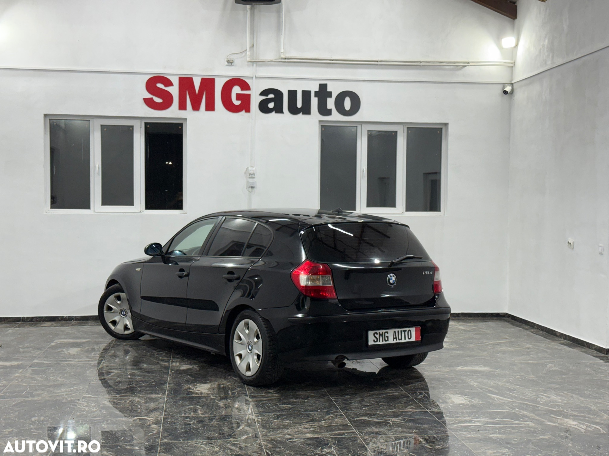 BMW Seria 1 118d - 4