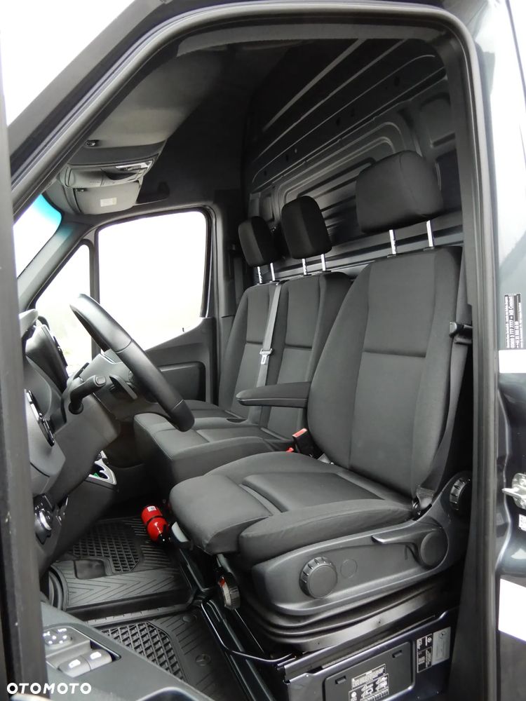 Mercedes-Benz Sprinter 319 CDI V6 3.0 CDI 190 KM Automat 7G-Tronic 4X4 Chłodnia -30*C Agregat Chłodniczy Rozstaw Osi 3665 mm Ładowność 1067 Kg WZMACNIANY Przebieg 10 Tys Km Jedyny Taki UNIKAT Stan NOWY Jak Z Fabryki POLECAM - 29