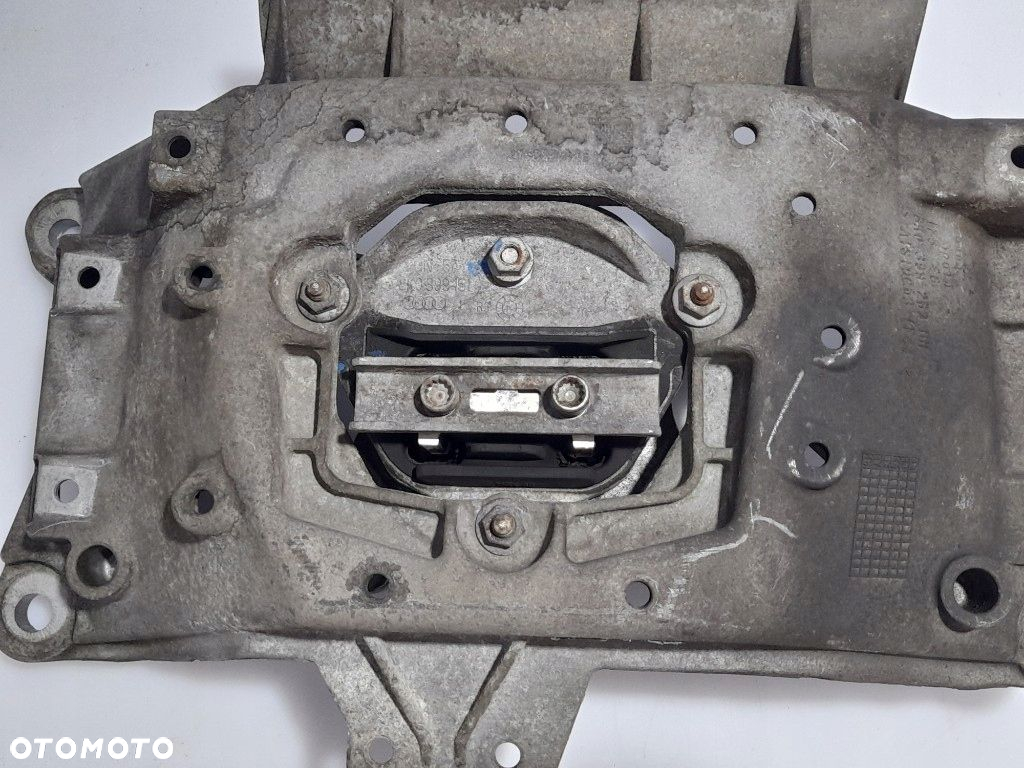 AUDI A4 B8 A5 8T A6 C7 ŁAPA PODPORA SKRZYNI BIEGÓW MOCOWANIE 8K0399263BH - 8