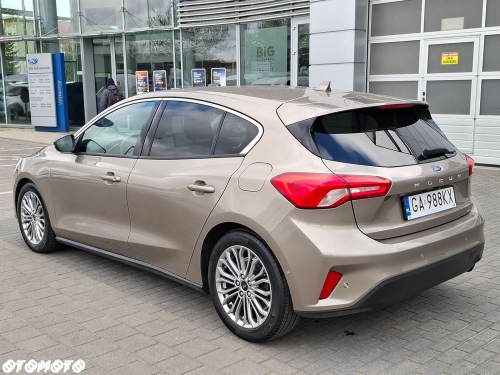 Ford Focus 1.0 EcoBoost Titanium ASS - 4