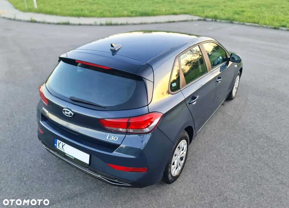 Hyundai i30 1.5 DPI Modern - 18
