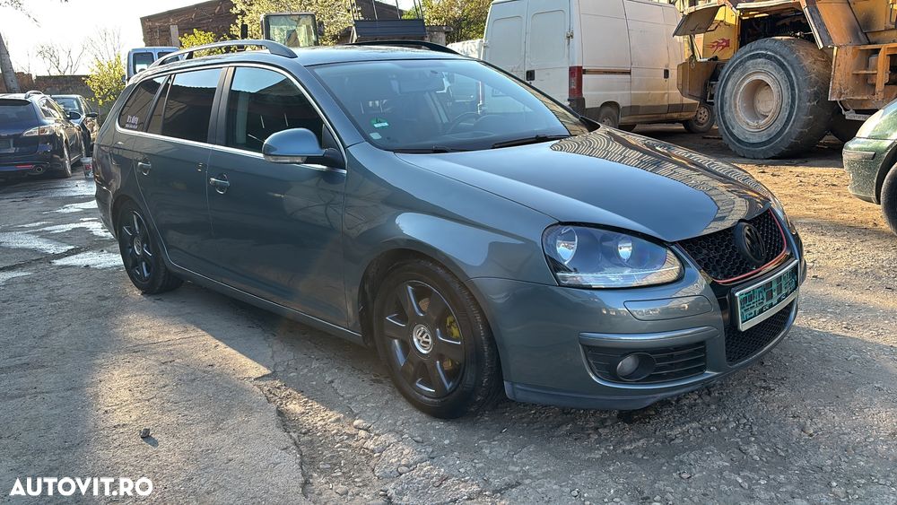 Volkswagen Golf 2.0 TDI GT Sport - 12