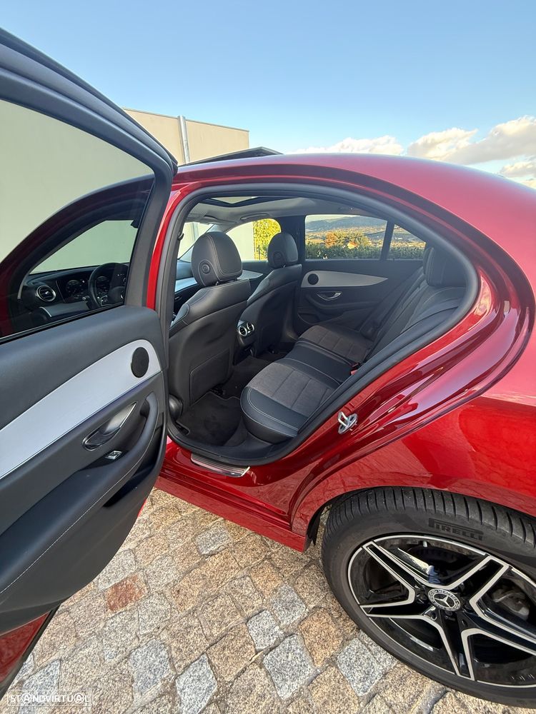 Mercedes-Benz E 300 - 10